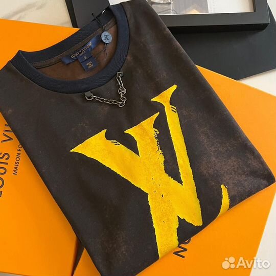 Louis vuitton футболка