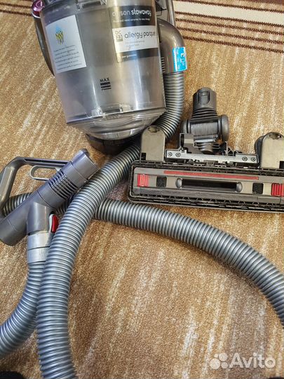 Пылесос Dyson dc 23