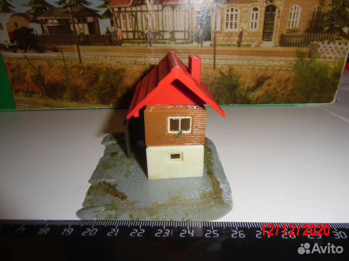 Железная дорога домик