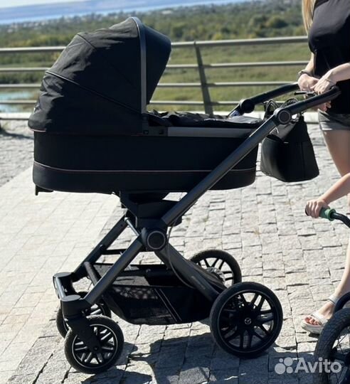 Коляска hartan mercedes amg gt