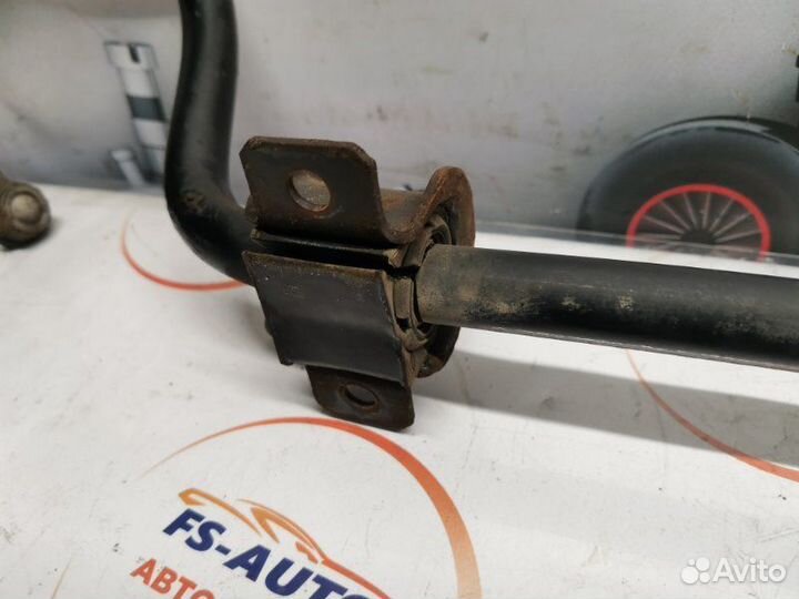 Стабилизатор поперечной устойчивости Ford C-Max