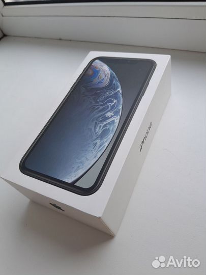 iPhone Xr, 64 ГБ