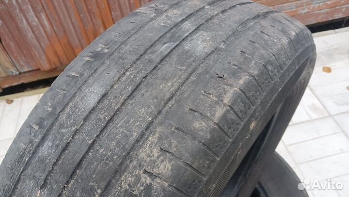Yokohama BluEarth-A AE-50 215/65 R17 99