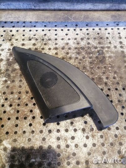 Динамик штатный Hyundai Ix35