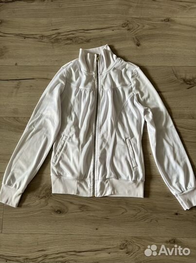 Спортивная кофта женская