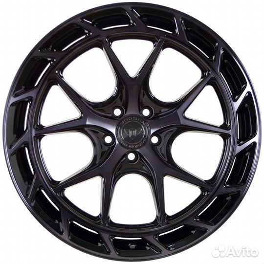 Sakura Wheels DA5652 8.5x20/5x114.3 ET30 DIA73.1