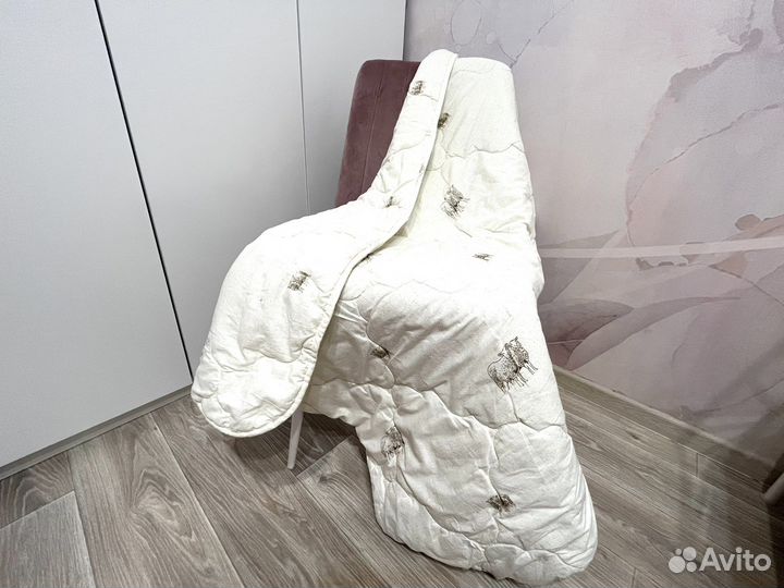 Одеяло 100*140 из овечьей шерсти