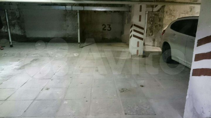 Машиноместо, 26 м²