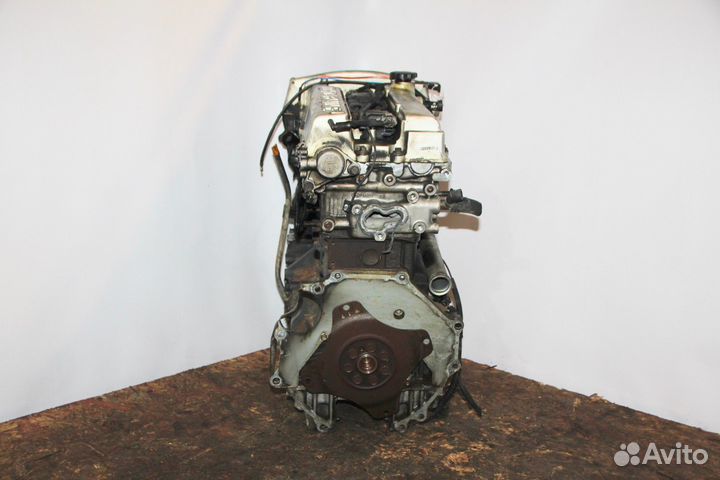 Двигатель G4JP Hyundai Trajet 2.0