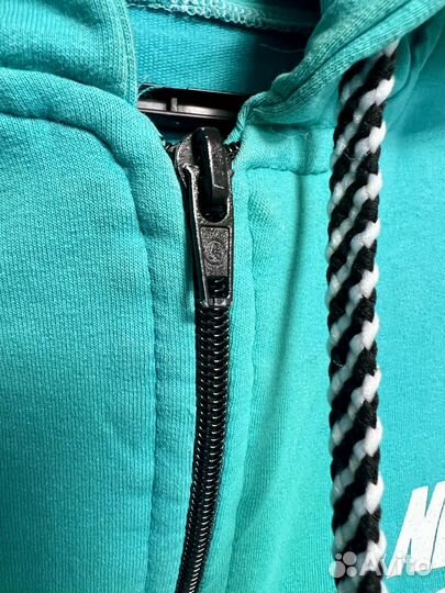 Безрукавка женская спортивная