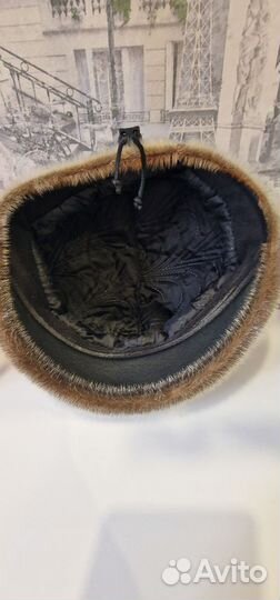 Шапка кожаная