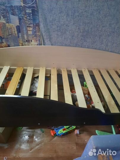 Детская кровать от 3 лет с бортиками