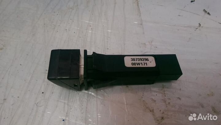 Кнопка аварийной сигнализации Volvo S40 2