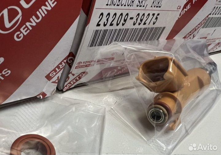 Форсунка топливная Toyota Highlander 2arfse