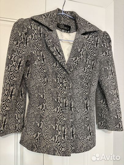 Пиджак женский love republic 42 р