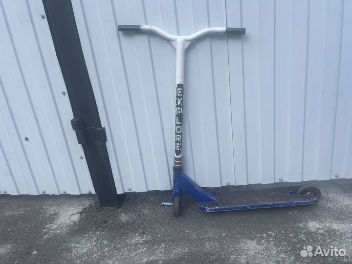 Трюковой самокат