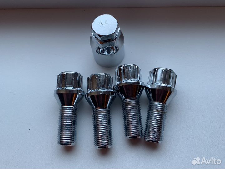 Секретки болты на BMW F, G серии и др модели авто