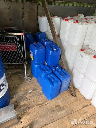 Канистра пластиковая 20 литров