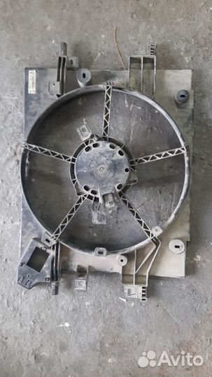 Корпус вентилятора охлаждения рено логан 2