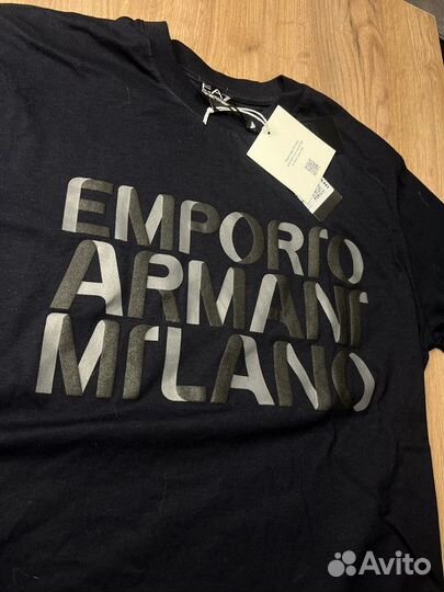 Футболка Emporio Armani