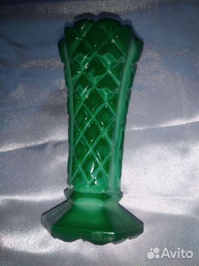 Шкатулка СССР из малахитового стекла