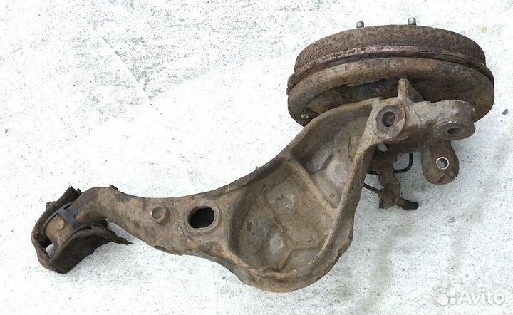 Мазда Трибьют Рычаг задний левый