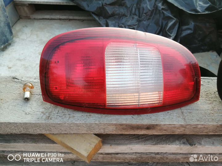 Отдам фару от нива шевроле