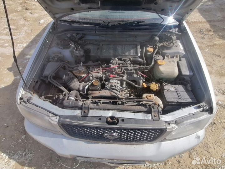 В Разборе Subaru Forester SF 2000 2.5 ат