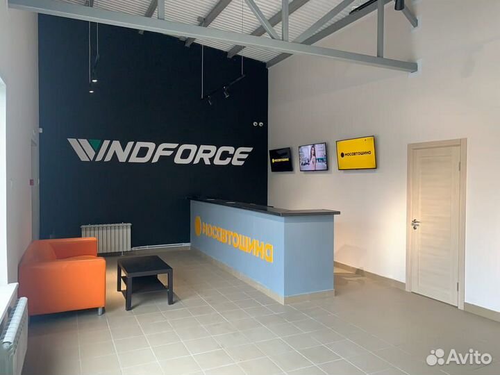 Tracmax X-Privilo AT01 215/70 R16 100H