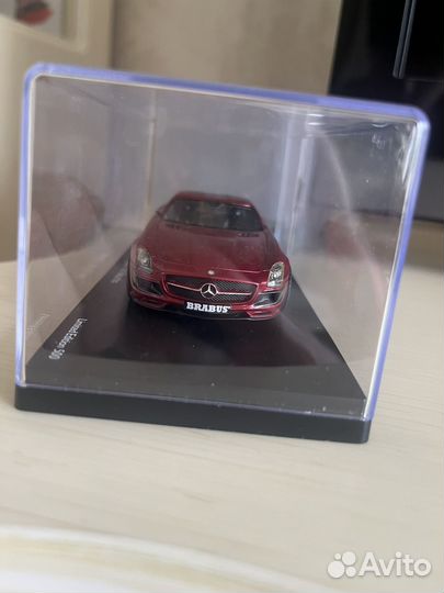 Модель автомобиля mercedes 1/43