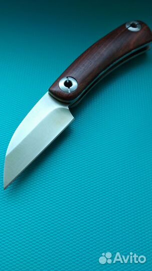 Складной нож D2