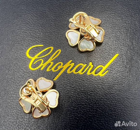 Серьги золотые Chopard