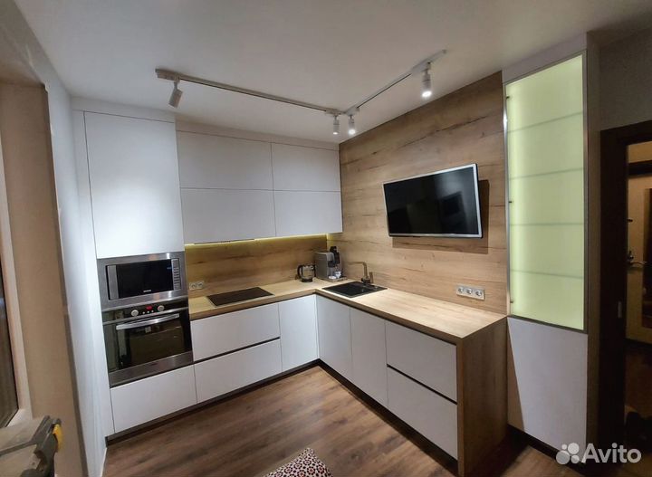 Кухонный гарнитур угловой