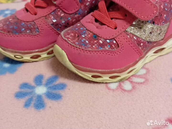 Кросовки для девочки 21 размер