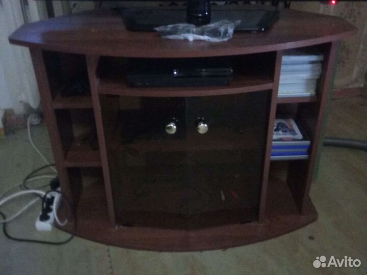 Тумба под тв