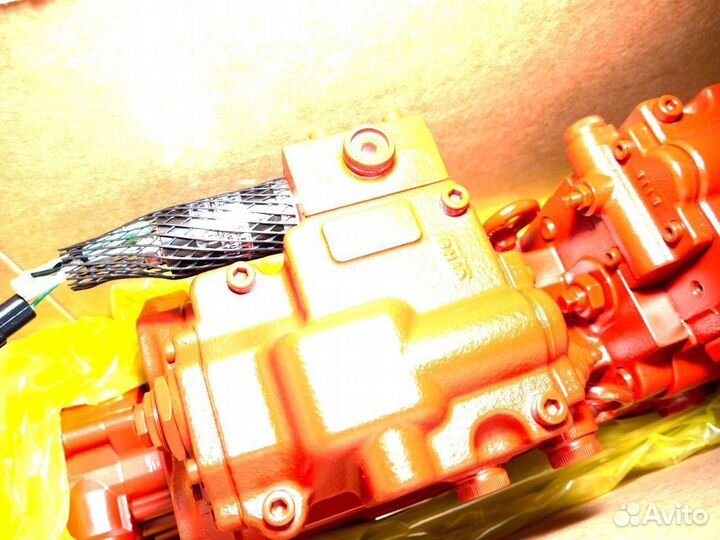 Запчасти гидромотора с редуктором Hitachi ZX270-3