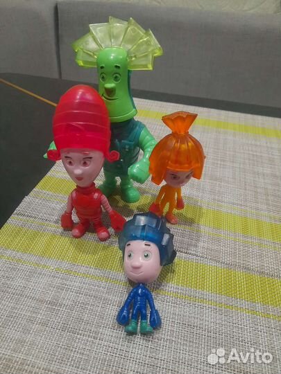 Детские игрушки из мультфильма Фиксики