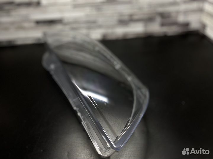 Стекло фары Volvo S80 (2007-2016гг.)