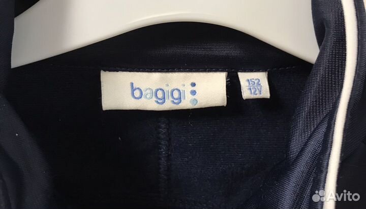 Спортивный костюм