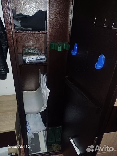 Продам оружейный сейф, на два ружья