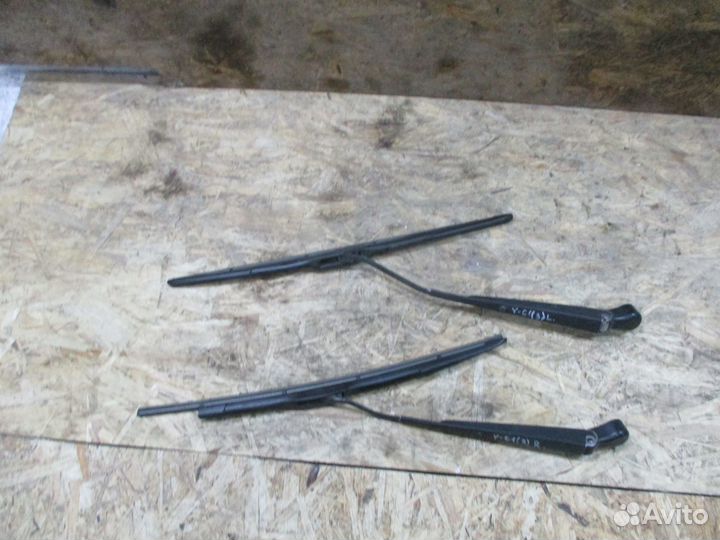 Поводок стеклоочистителя Ниссан Патрол Y 61