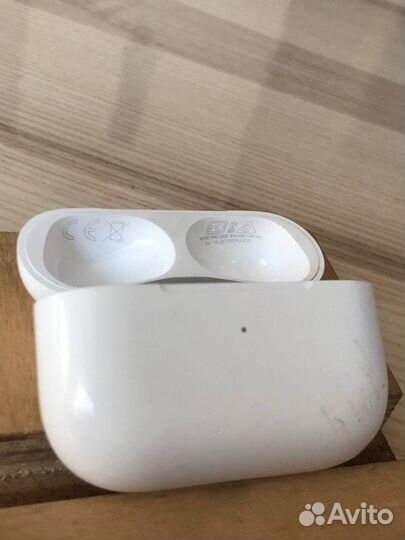 AirPods Pro кейс оригинал