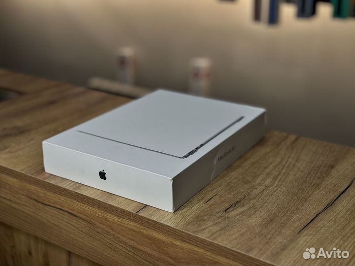 Apple MacBook Air 13' (2024) M3 8/256GB Space Gray