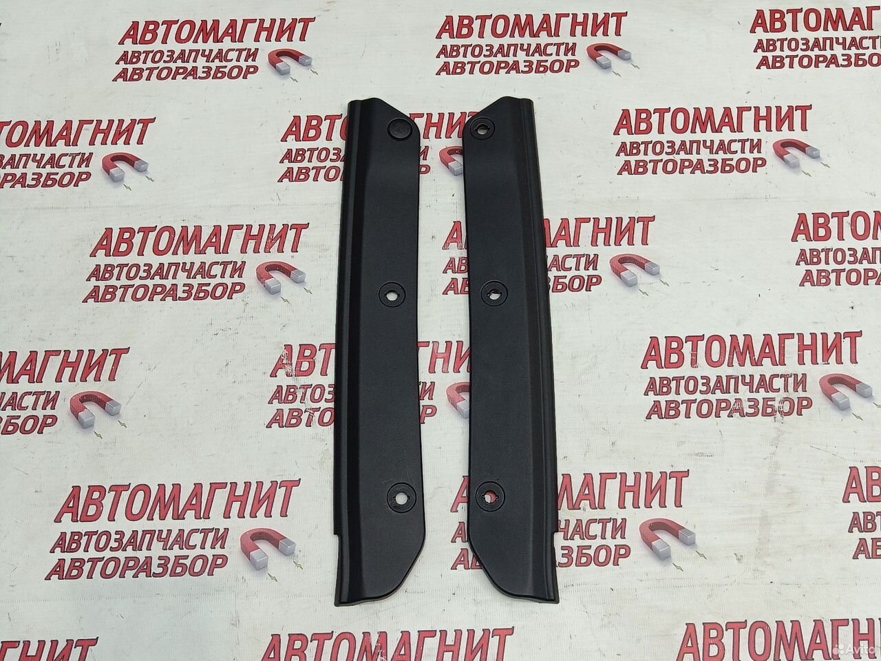 Накладка крышки багажника Geely Atlas Pro