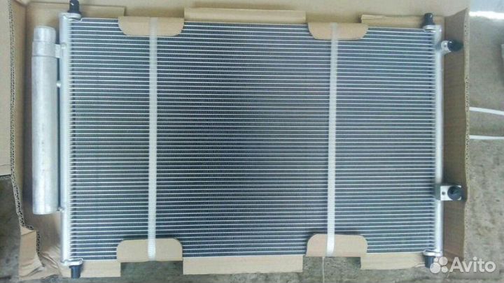 Радиатор кондиционера Toyota Corolla