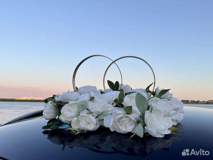 Свадебные украшения на машину кольца