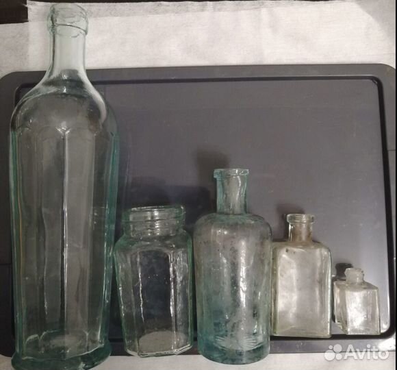 Старинные бутылки