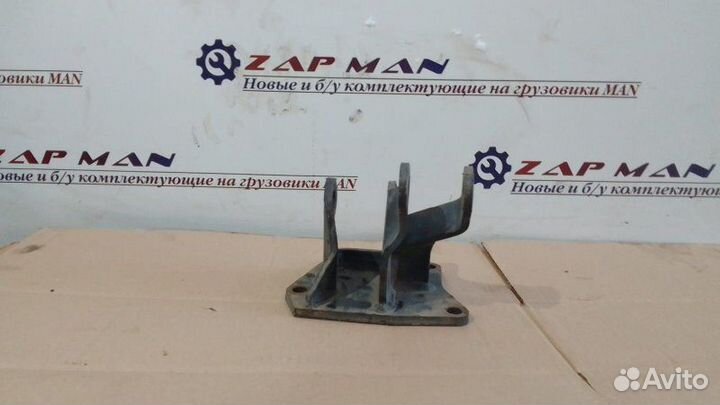 Кронштейн торсиона левый Man Tga