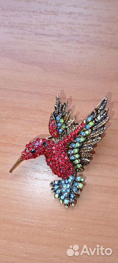 Брошь и мелочи для рукоделия и творчества