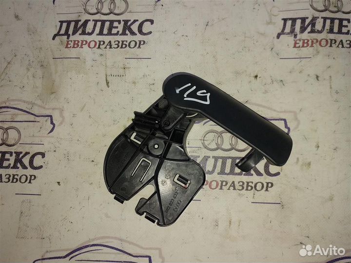 Ручка открывания капота Audi Q5